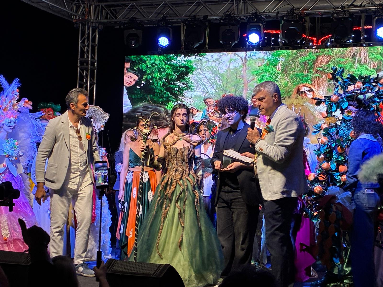 14. Uluslararası Portakal Çiçeği Karnavalı Kostüm Tasarım Yarışma Başarısı