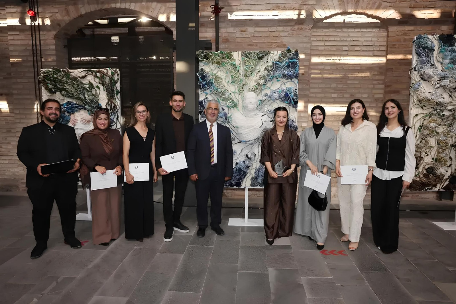 KIVANÇ Tekstil- Üniversite Sanayi İş Birliği Kapsamında Düzenlenen "Dokuma İle Diyalog" Sergisi